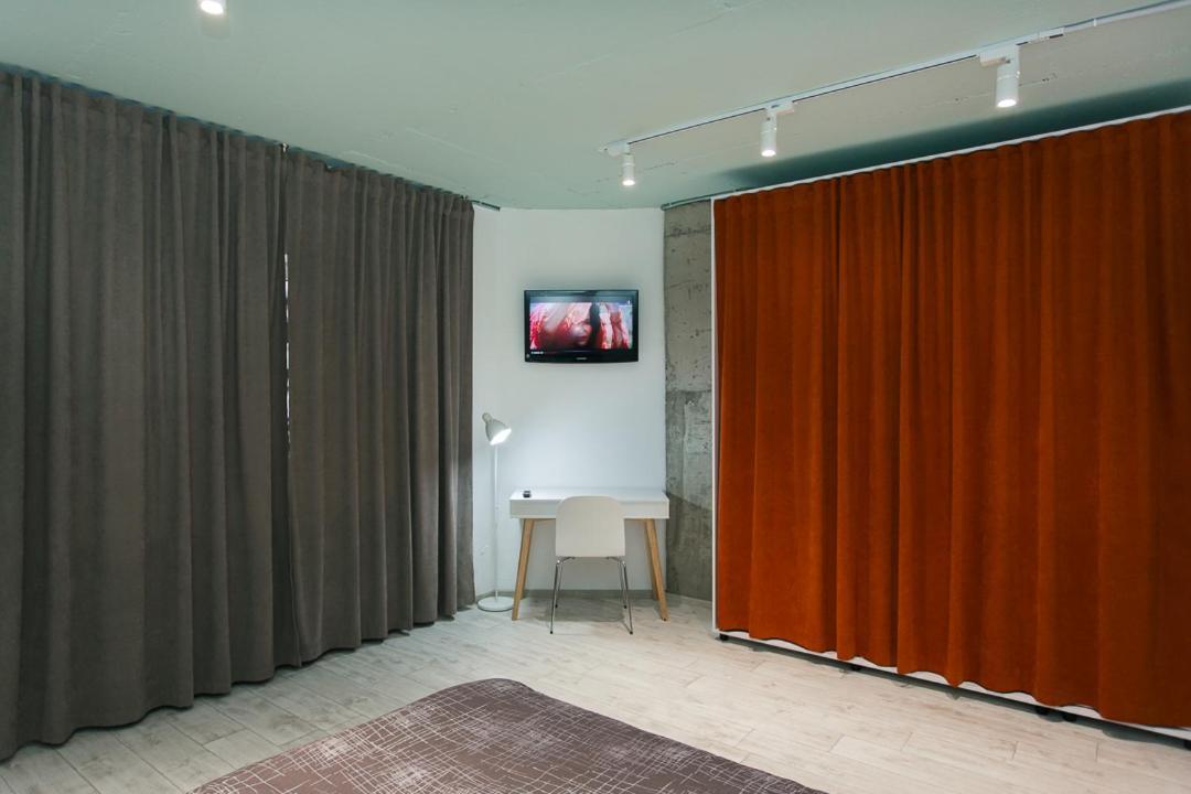 Vip Apartmen Loft Sumy Exterior foto